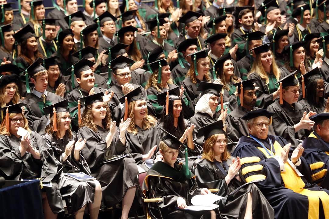 CTY-medgrad28-graduates