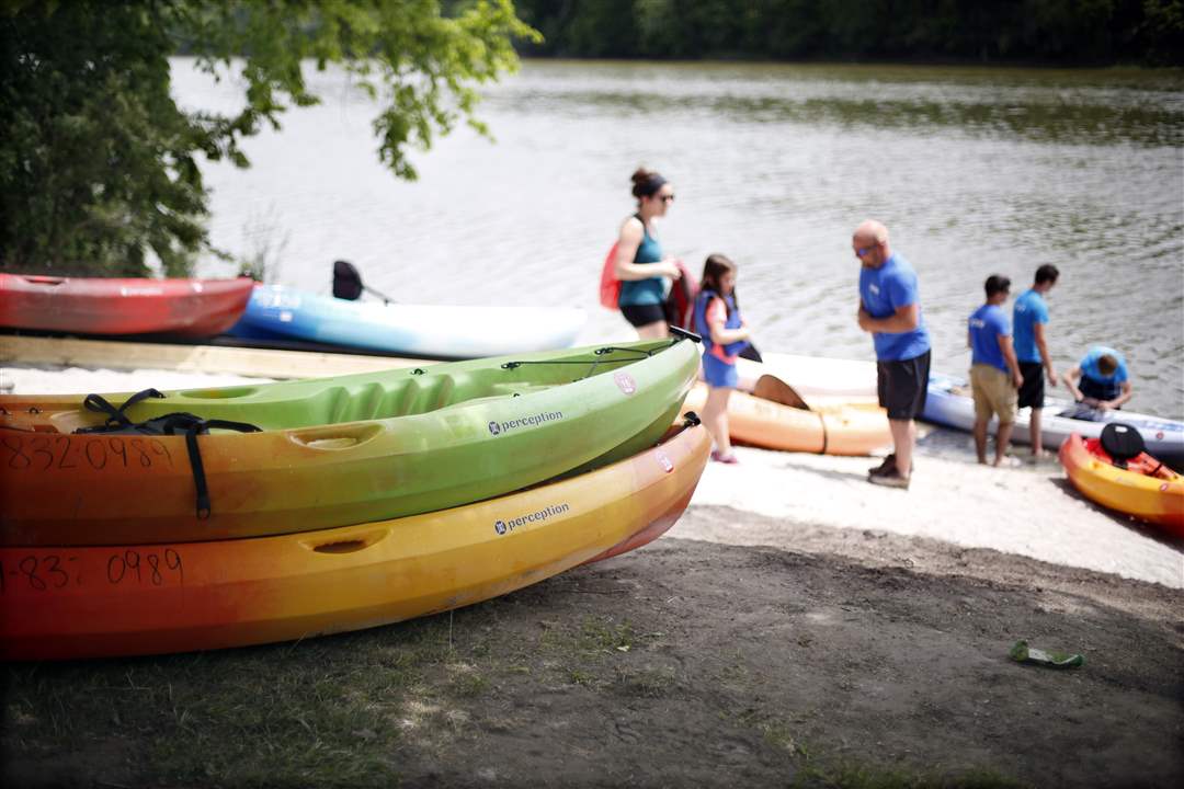 3f076904-fe9d-41a7-8298-1f39ac07d22a