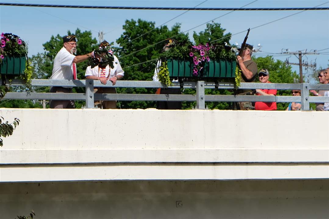 CTY-parade29-Veterans