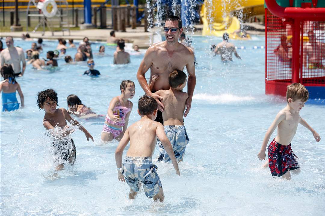 ROV-father-s-dayDeck