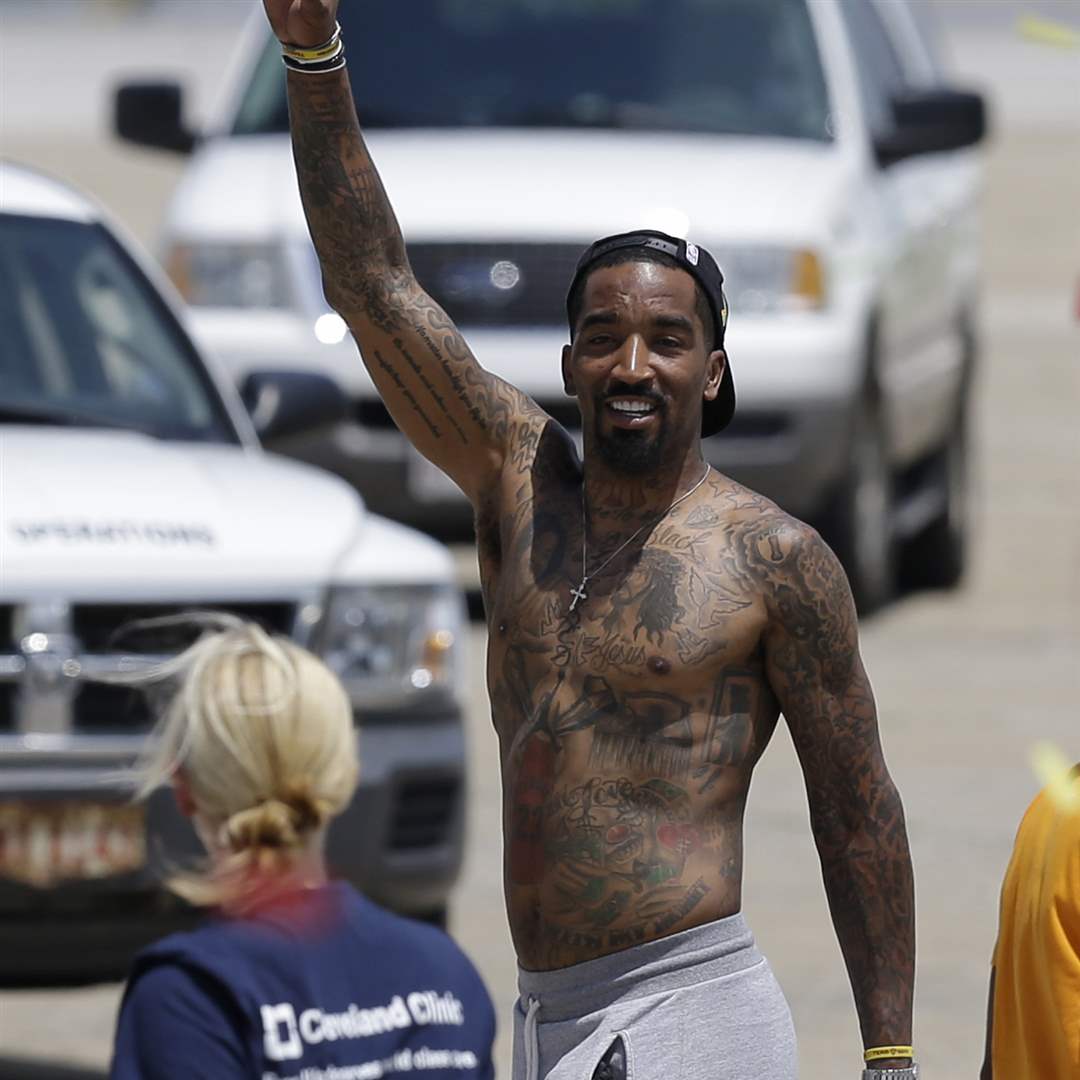 Champion-Cavaliers-BasketballSmith