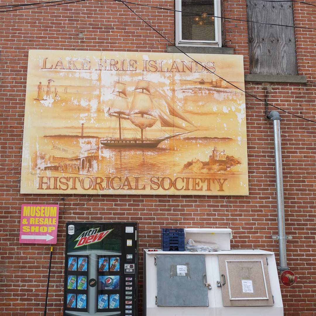 ed1f7df9-9cb2-467e-85fa-9dd06beac09d