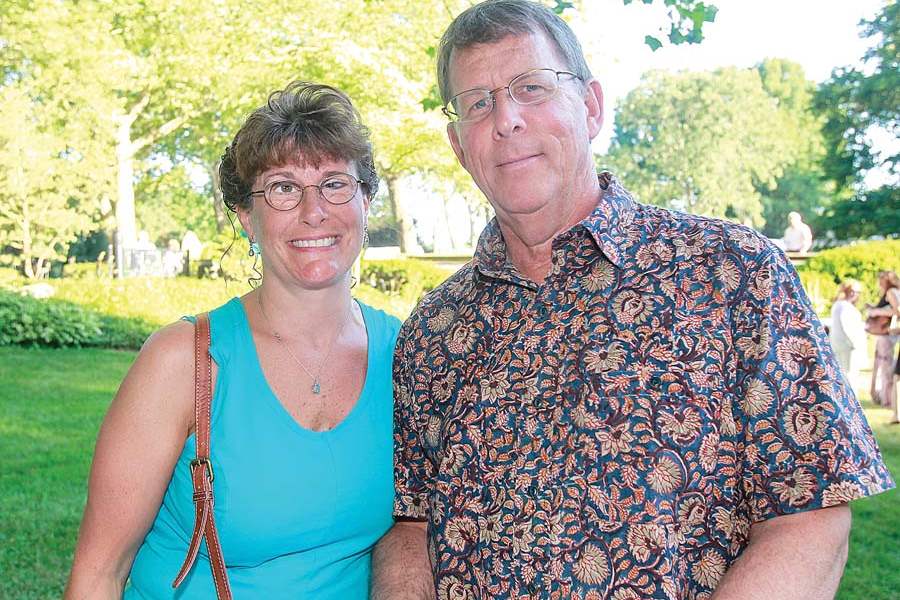 crosbypreview24p-Mary-and-Mark-Hetrick