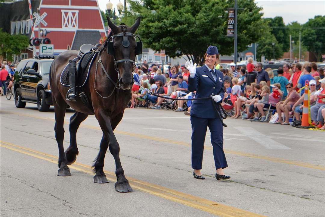 261d9f20-01e5-40ef-af80-cf32ebc10933