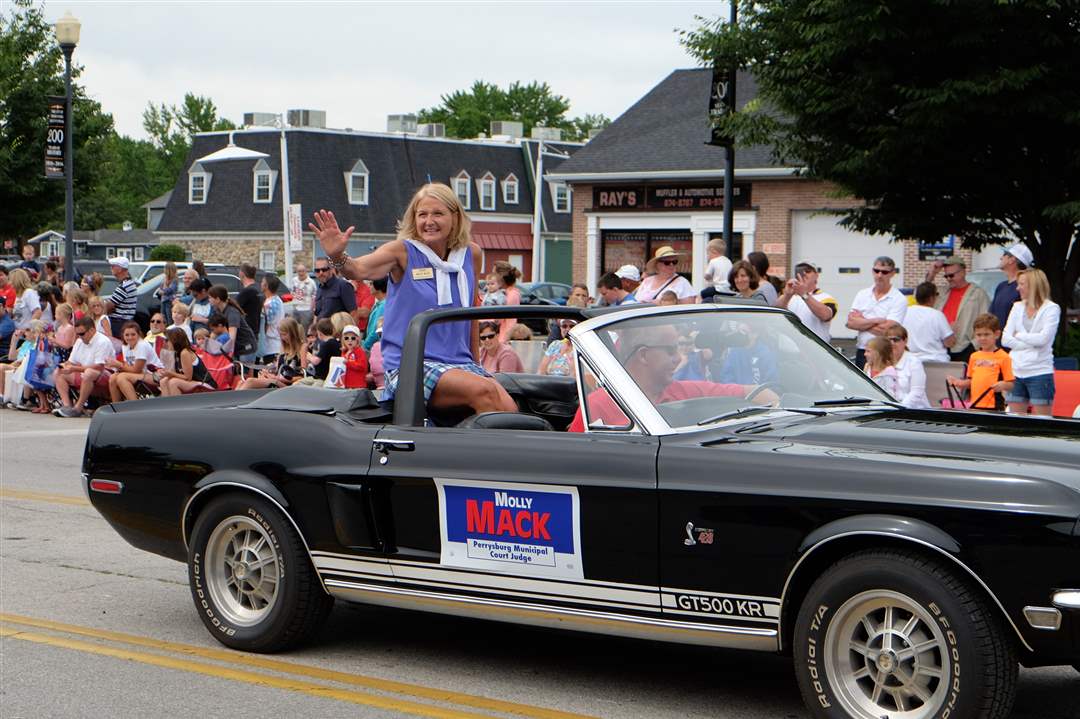 CTY-perrysburg03Mack