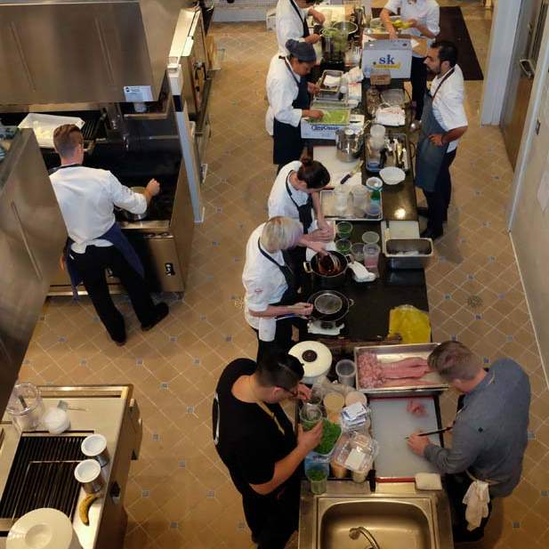 FEA-bocuse19-chefs-at-culinary-vegetable-institue