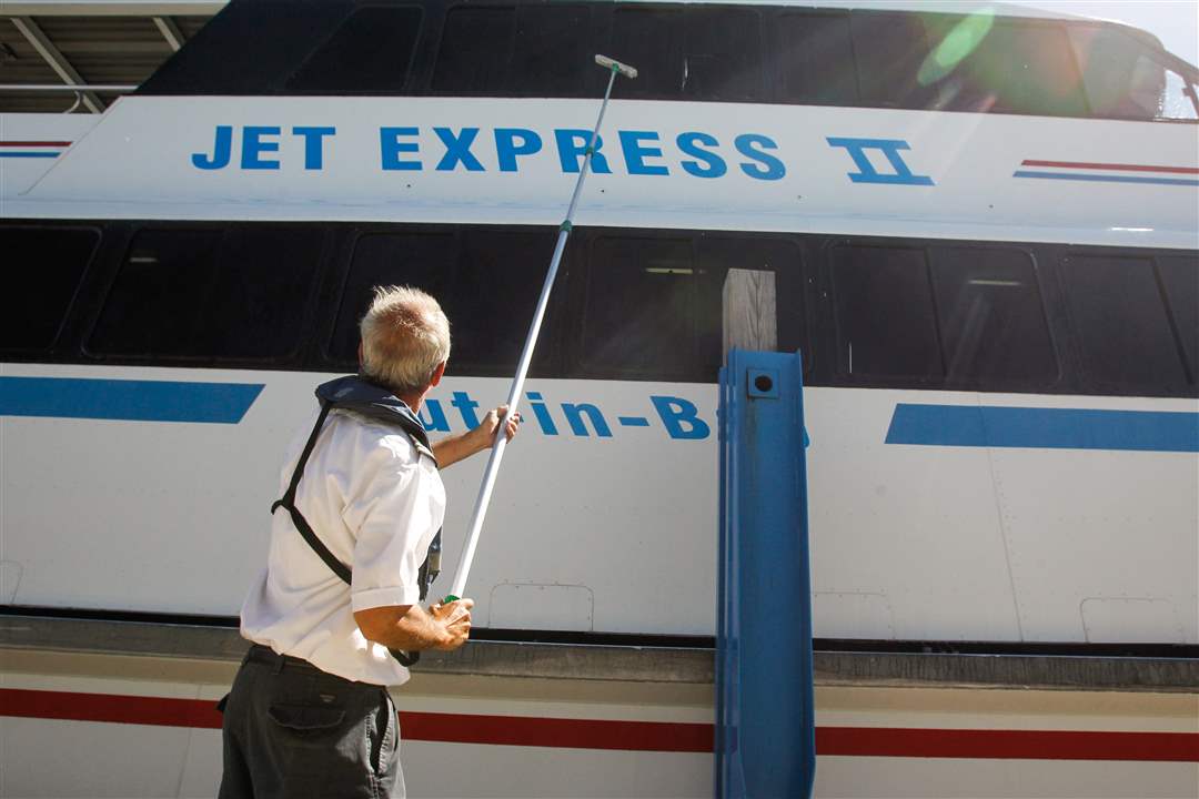 FERRIESxx-Deck-hand-Tom-Pope