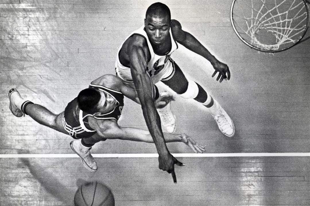 Thurmond-smashed-7-17