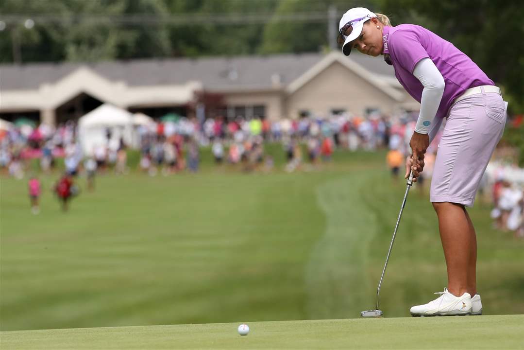 Katherine-Kirk-putts-7-18