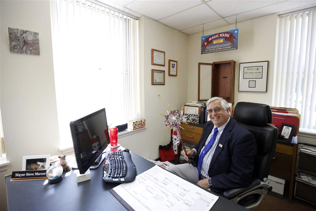 Mayor-Steven-Mercer-7-18