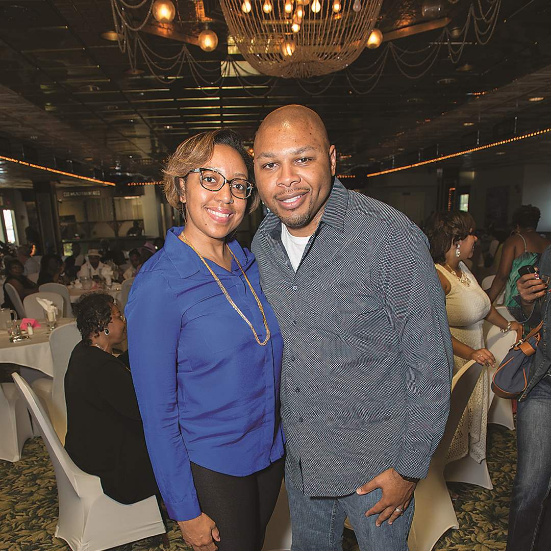 MOTOWN-CRUISE-Pamela-and-Phillip-Cockrel