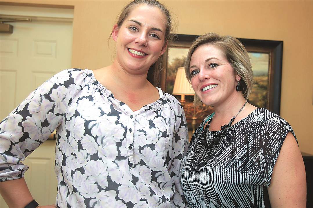 SOC-WOW-Andrea-Niceley-and-Alayna-Starrett