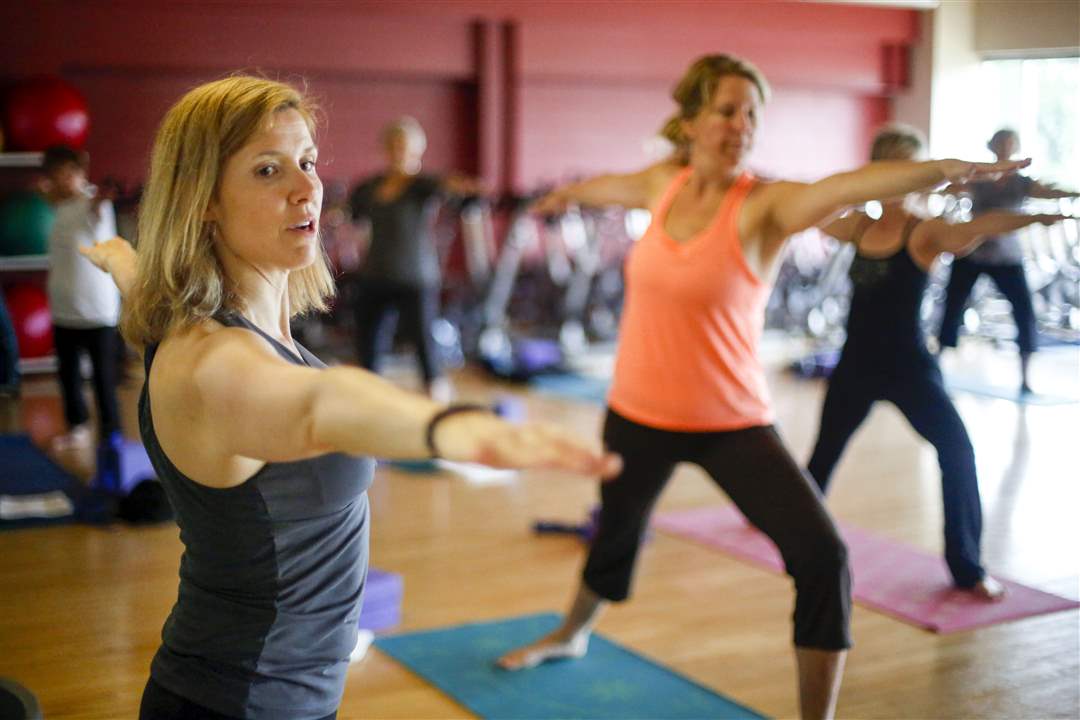 FEA-YOGA25pHeckler-1