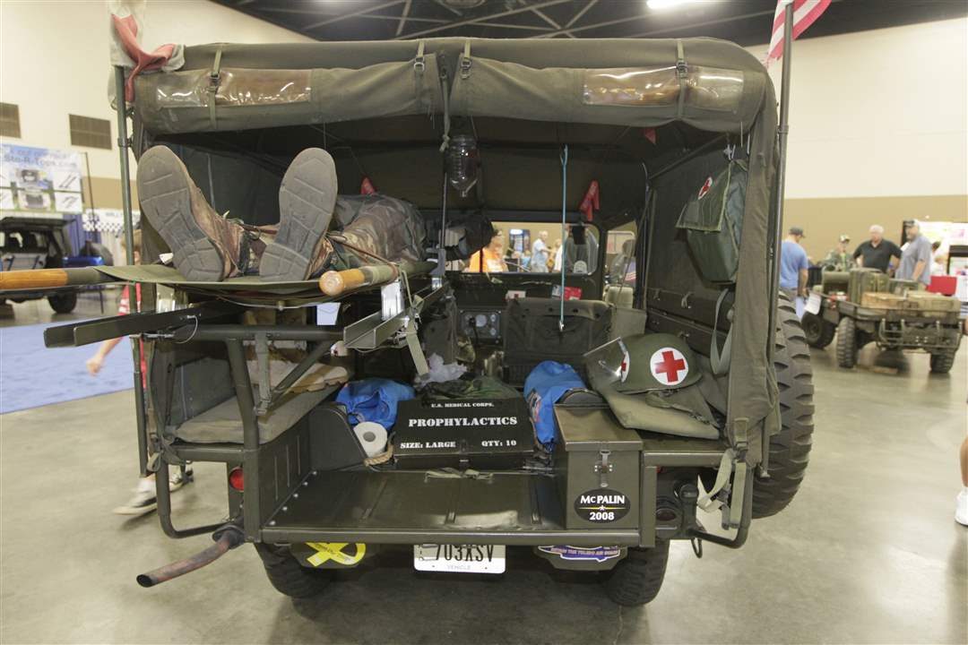 M718-Front-Line-8-13