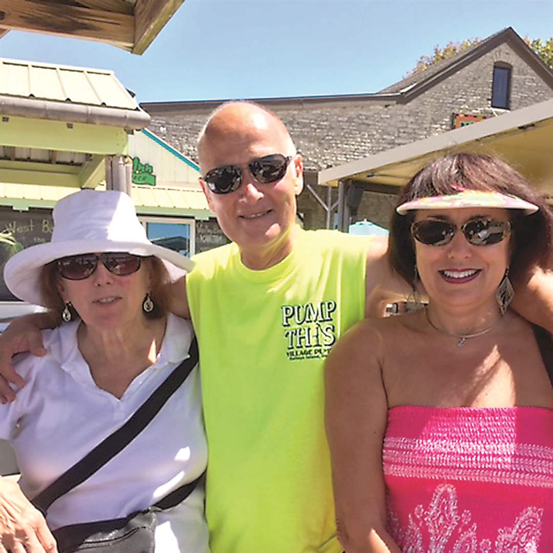 Mary-Strohmeier-Howard-ZIbbel-and-Jan-Leutz