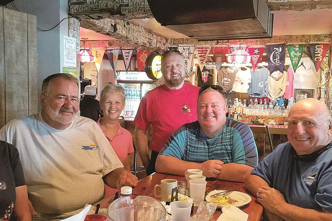 Toledo-Sail-and-Power-Squadron-members