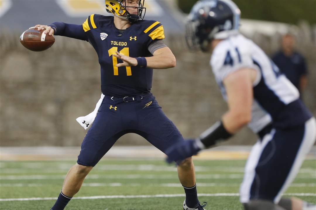 Woodside-throws-9-10