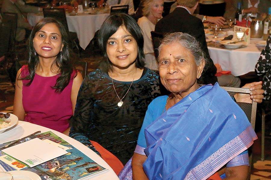 soc-stpauls15p-Anusha-Pasumarthy-tina-Jindel-prasuna-koneru