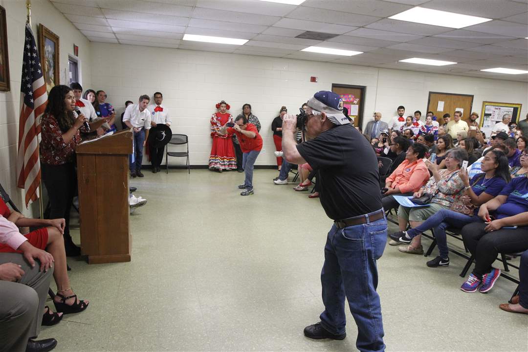 America-Ferrera-9-25