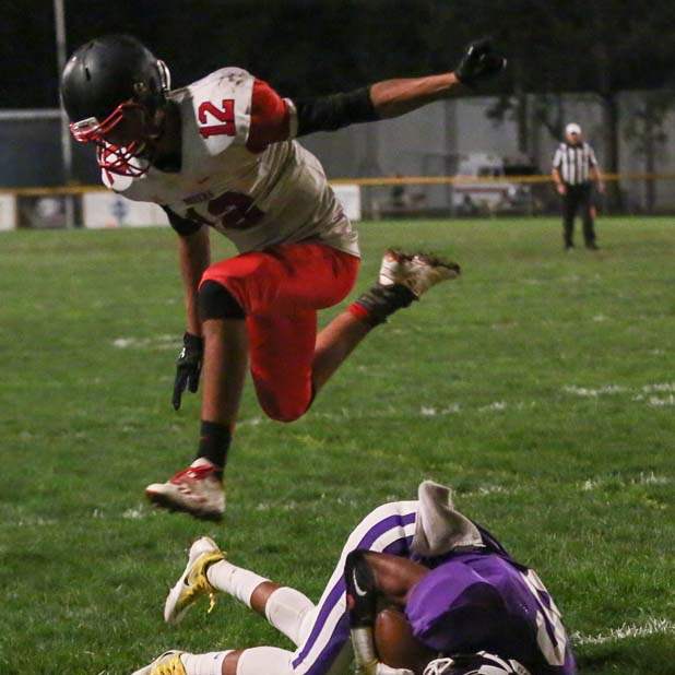 SPT-CLfootball07p-waite-huff-vs-rogers-price