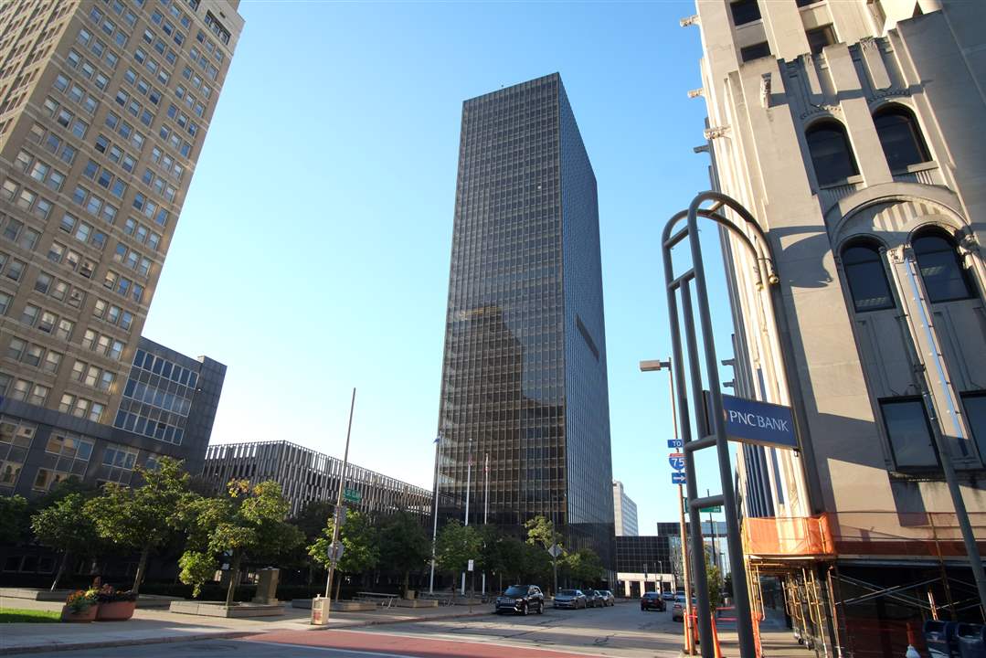 fiberglas8-tower-picture