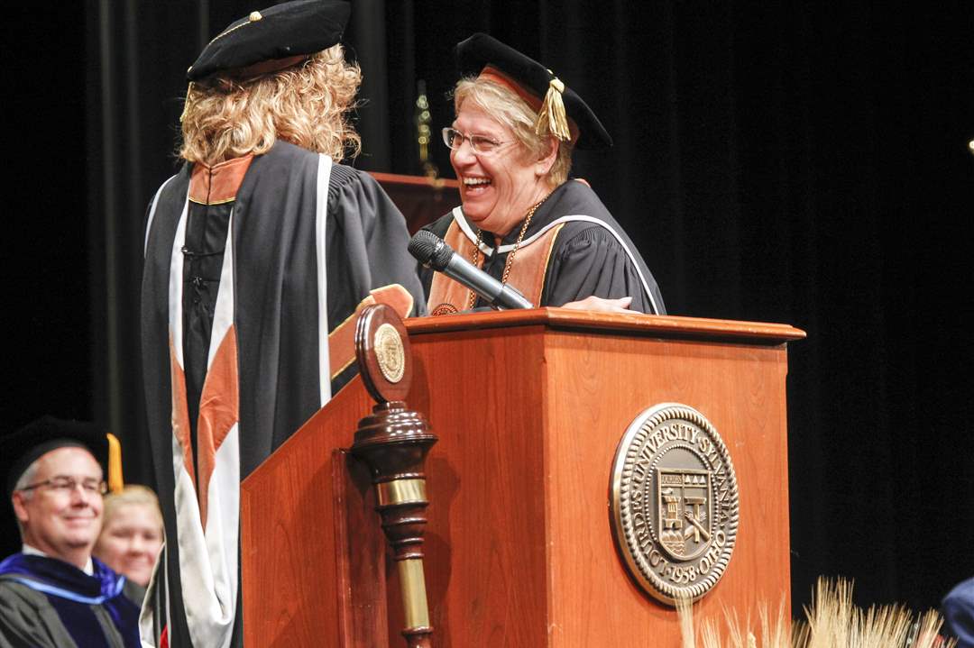 f3bce6f2-31cc-4910-8a7f-84aa979db97a