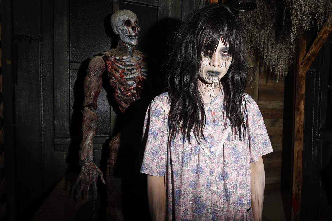 A-zombie-10-13