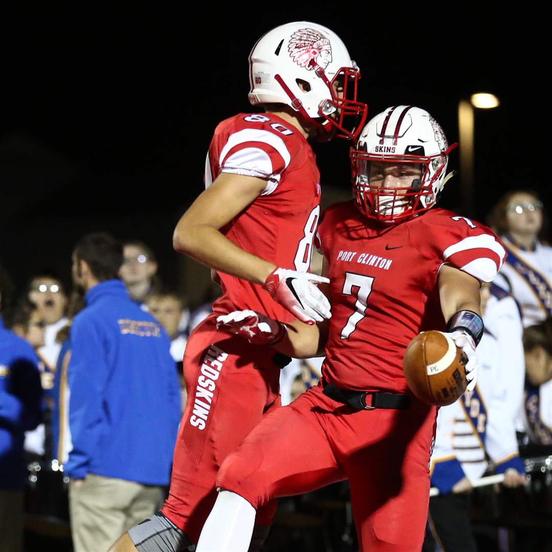 Lowe-celebrates-10-14