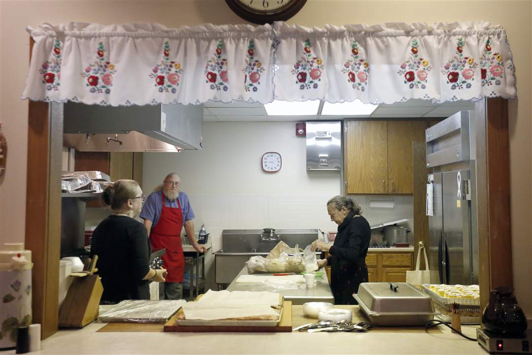 CTY-HUNGARIANS24-betsy