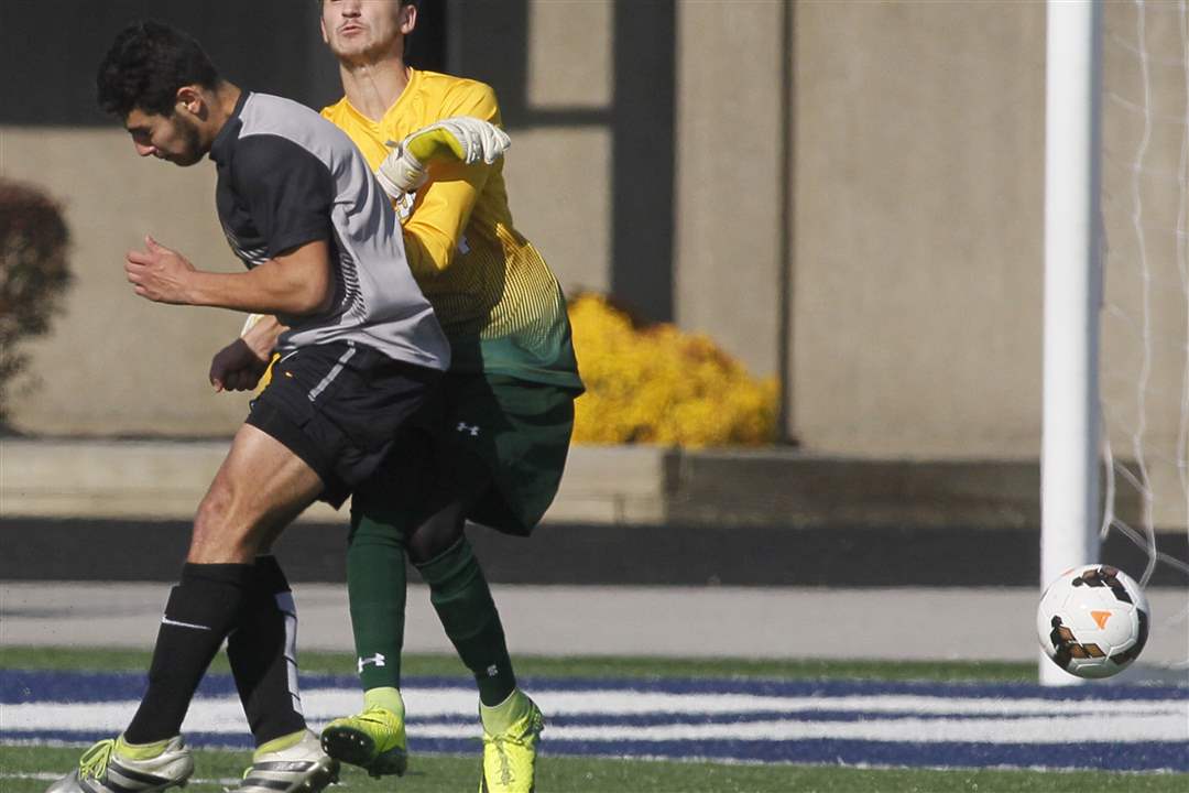 nviewsoccer06p-kamilaris