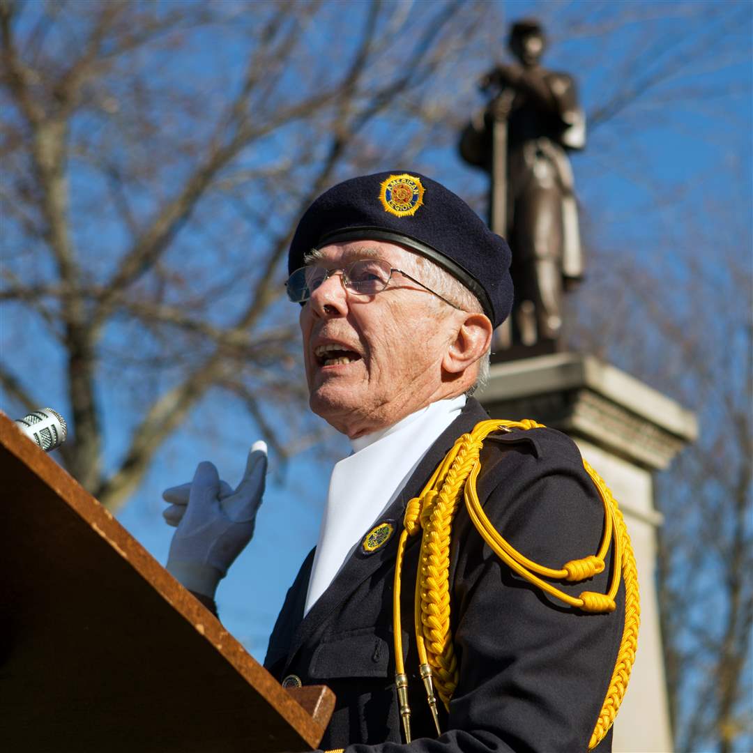 Whitehouse statue returns The Blade