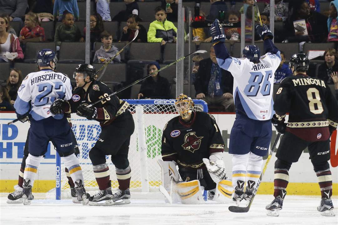 Rankin-celebrates-11-16