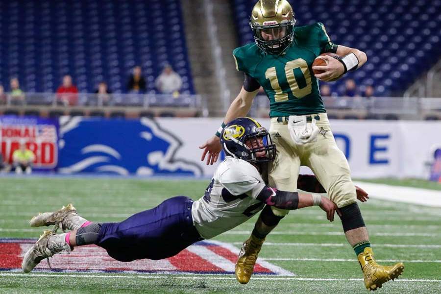 SPT-WhitefordFootball26p-bertz-vs-bordeaux