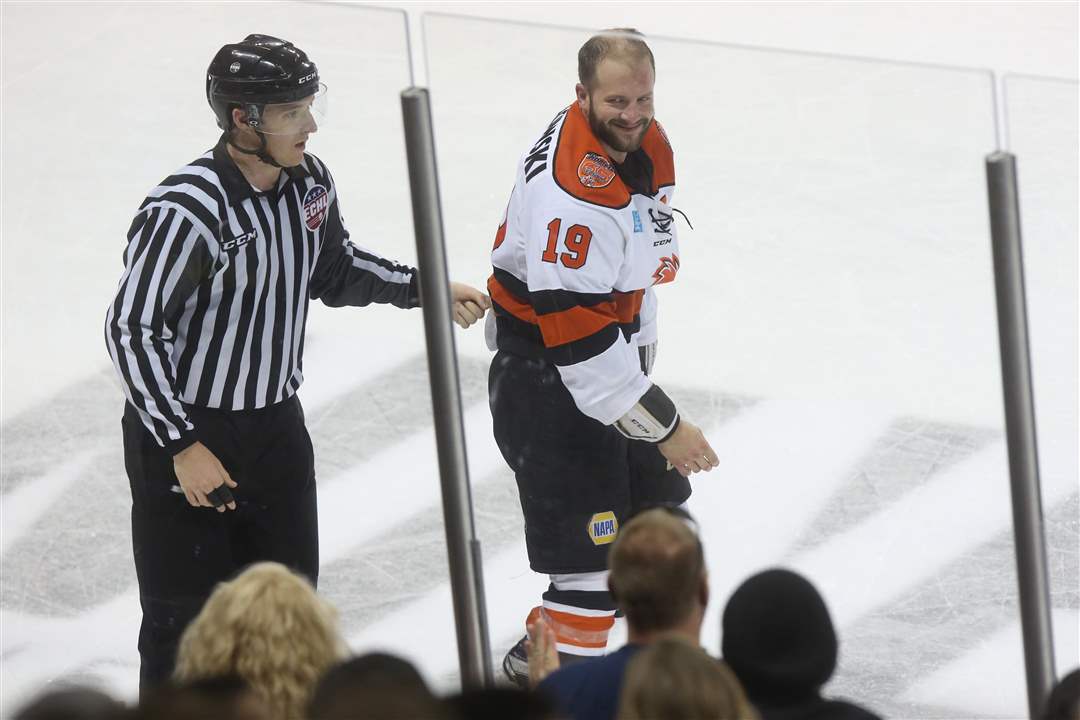 IN PICTURES Walleye 7, Fort Wayne 1 The Blade