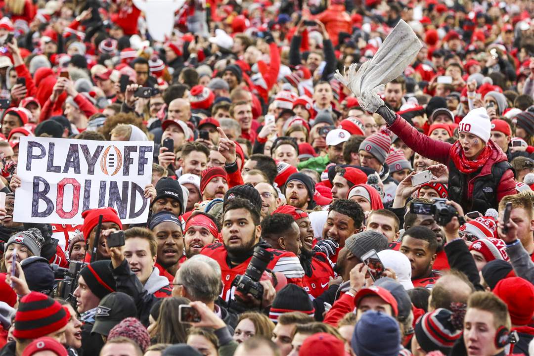 IN PICTURES Ohio State 30, Michigan 27 The Blade