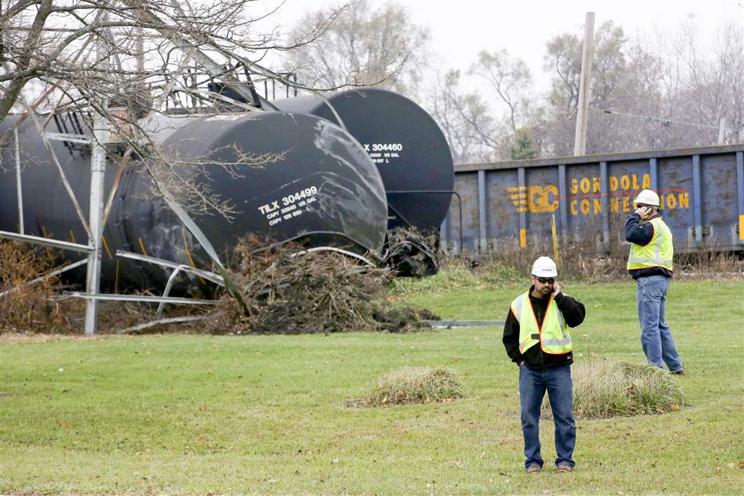 CTY-TrainDerailmentDerailed