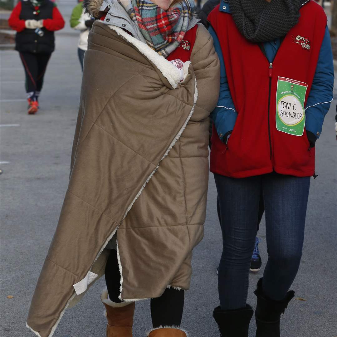 CTY-JINGLE11UT-students