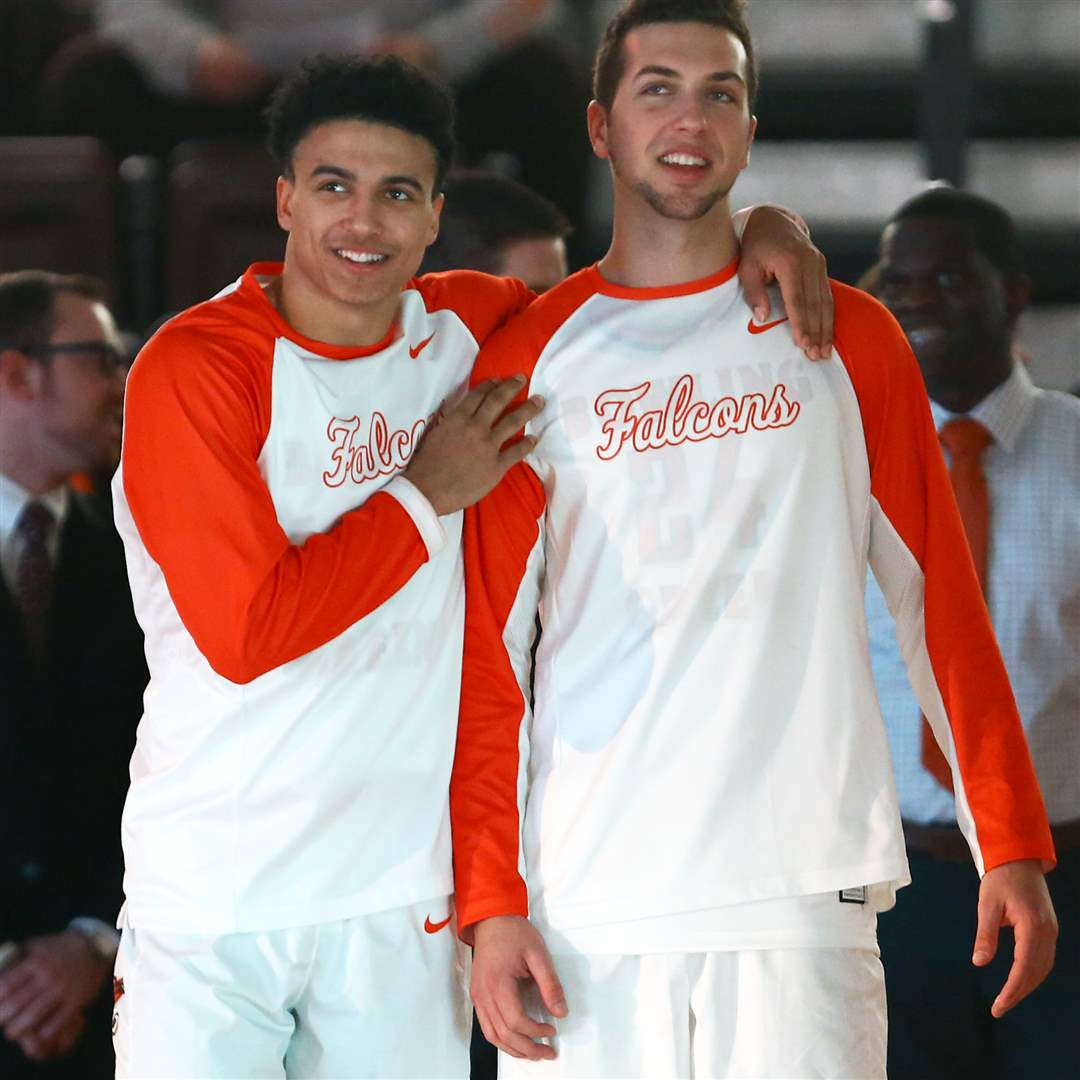 Malik-Hluchoweckyj-12-22