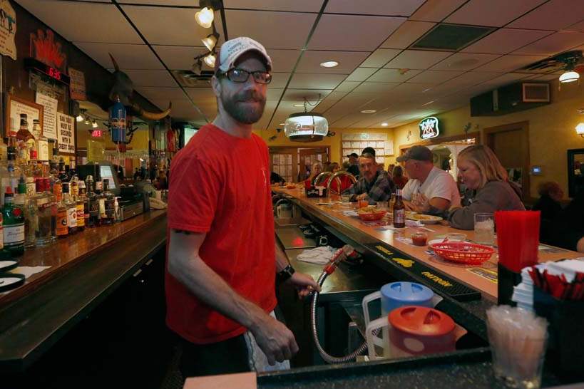 SOC-ventura05p-Bartender-Cory-Gordon