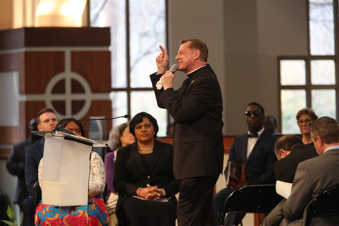 CTY-commemoration17pMike2