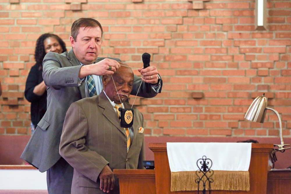 CTY-RevRose15p-Chaplain-badge