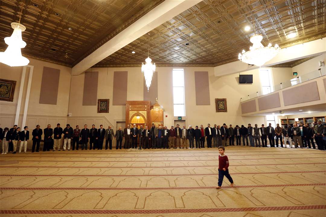 Participants-hold-2-10