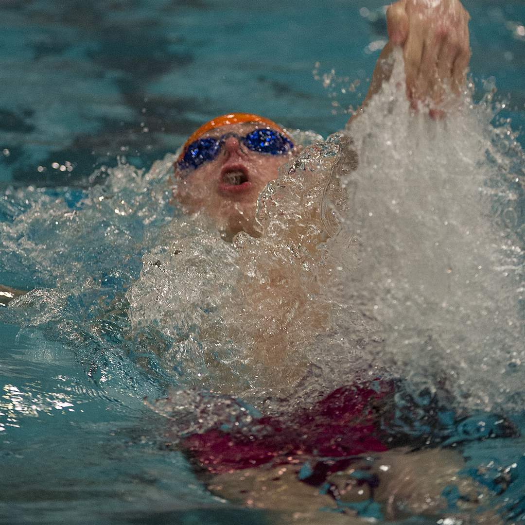 Div-I-State-SwimmingKondalski