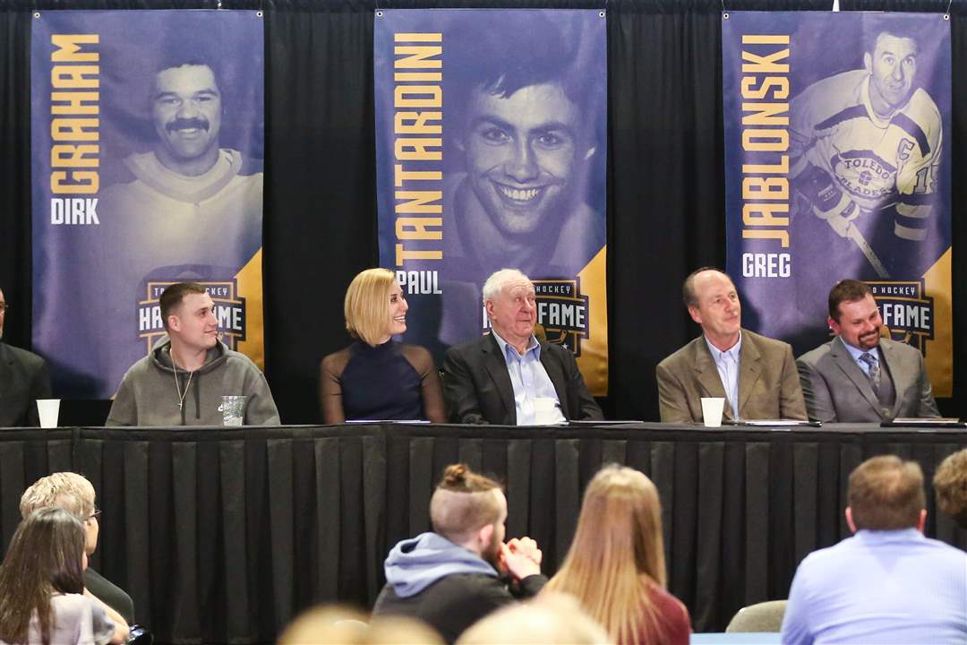 SPT-WalleyeHOF26p-inductees