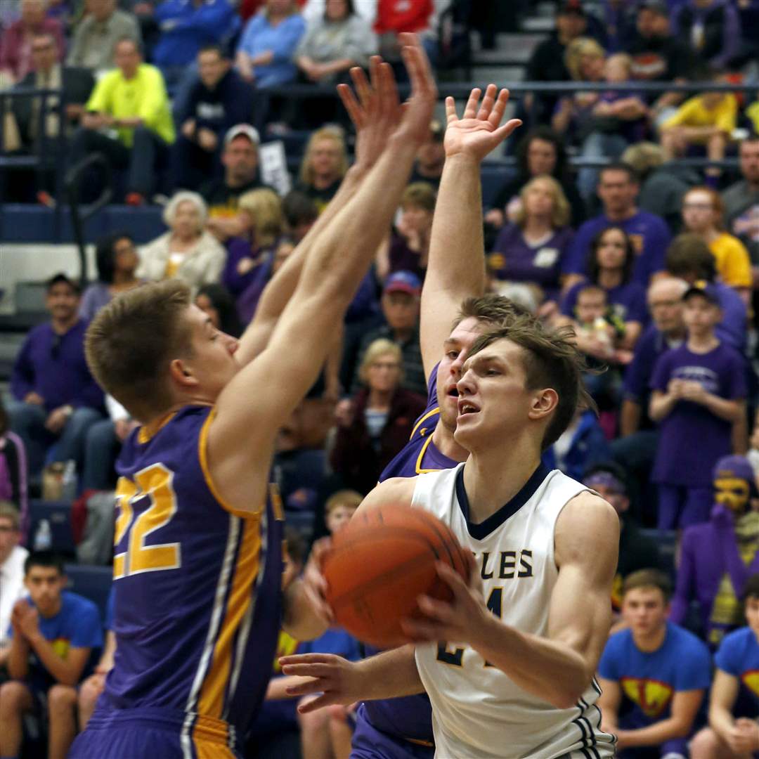 Hohenberger-guards-3-7