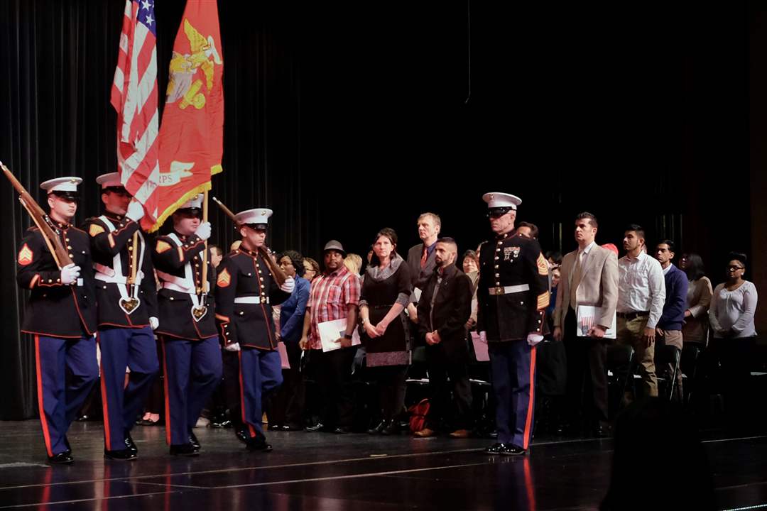 CTY-naturalize10p-honor-guard