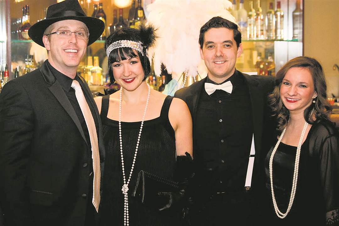 David-and-Lisa-Shall-from-left-with-Ari-Presant-and-Sarah-Sharpe