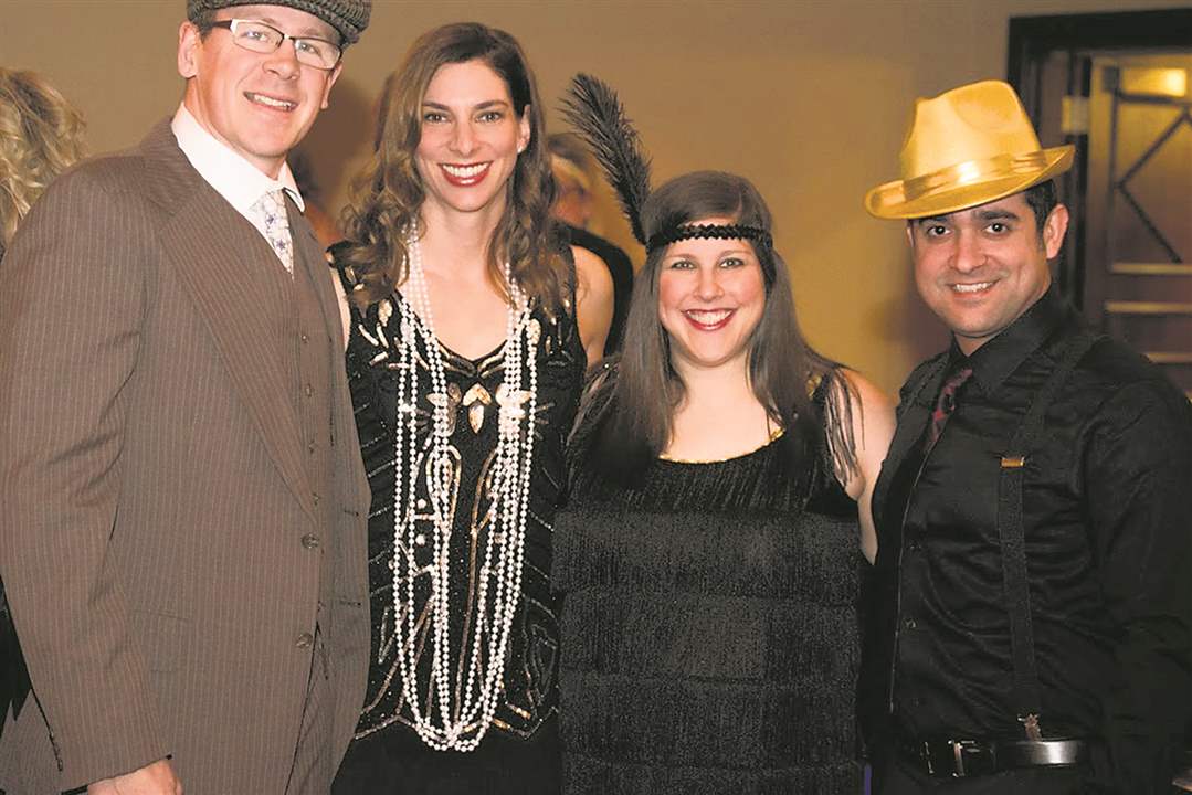 Nate-and-Sydney-Fields-with-Courtney-and-Jason-Levine