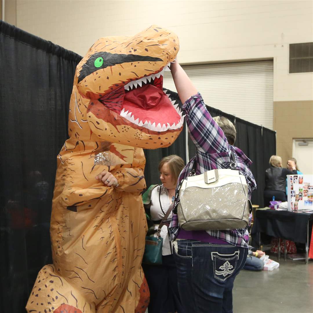 CTY-fantasticcon13Thompson