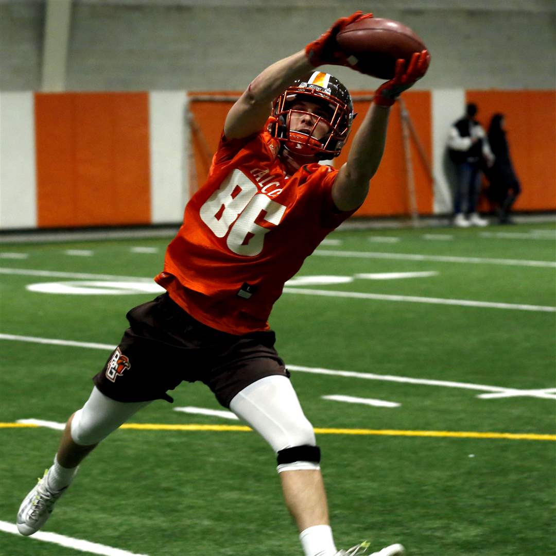 SPT-BGfootballThomas